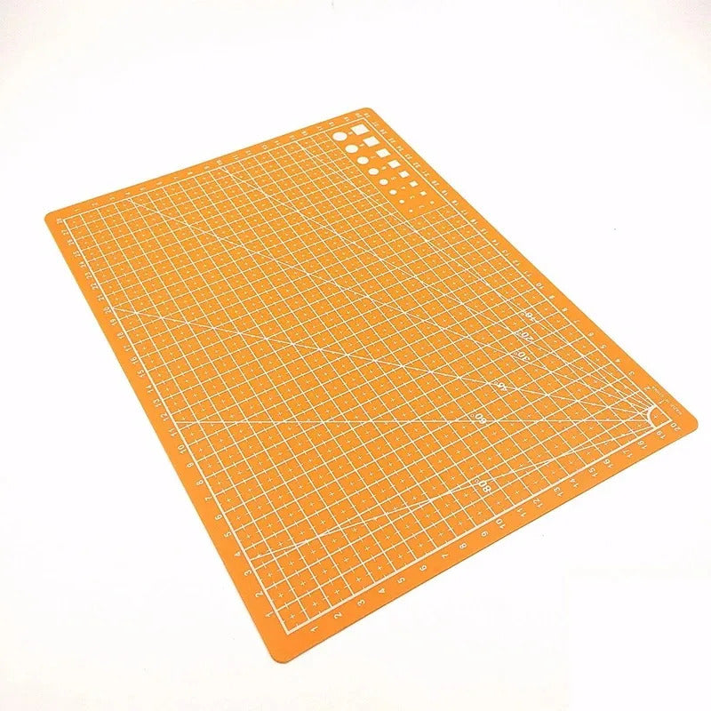 A4 PVC CUTTING MAT