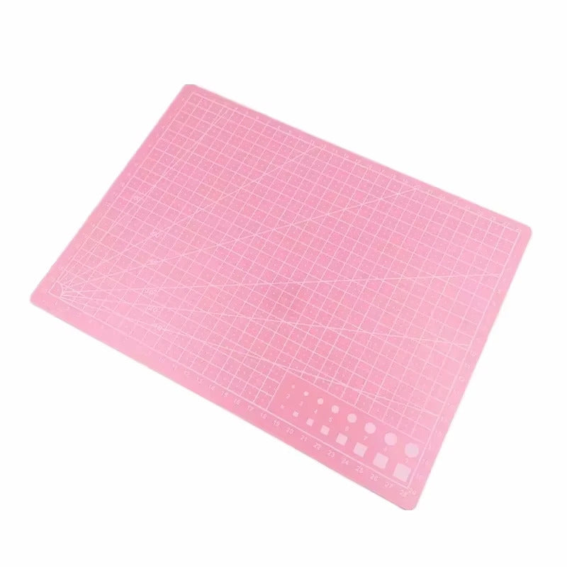 A4 PVC CUTTING MAT