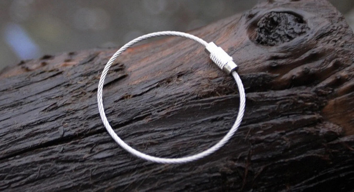 10 x 15cm FLEXIBLE KEYCHAIN