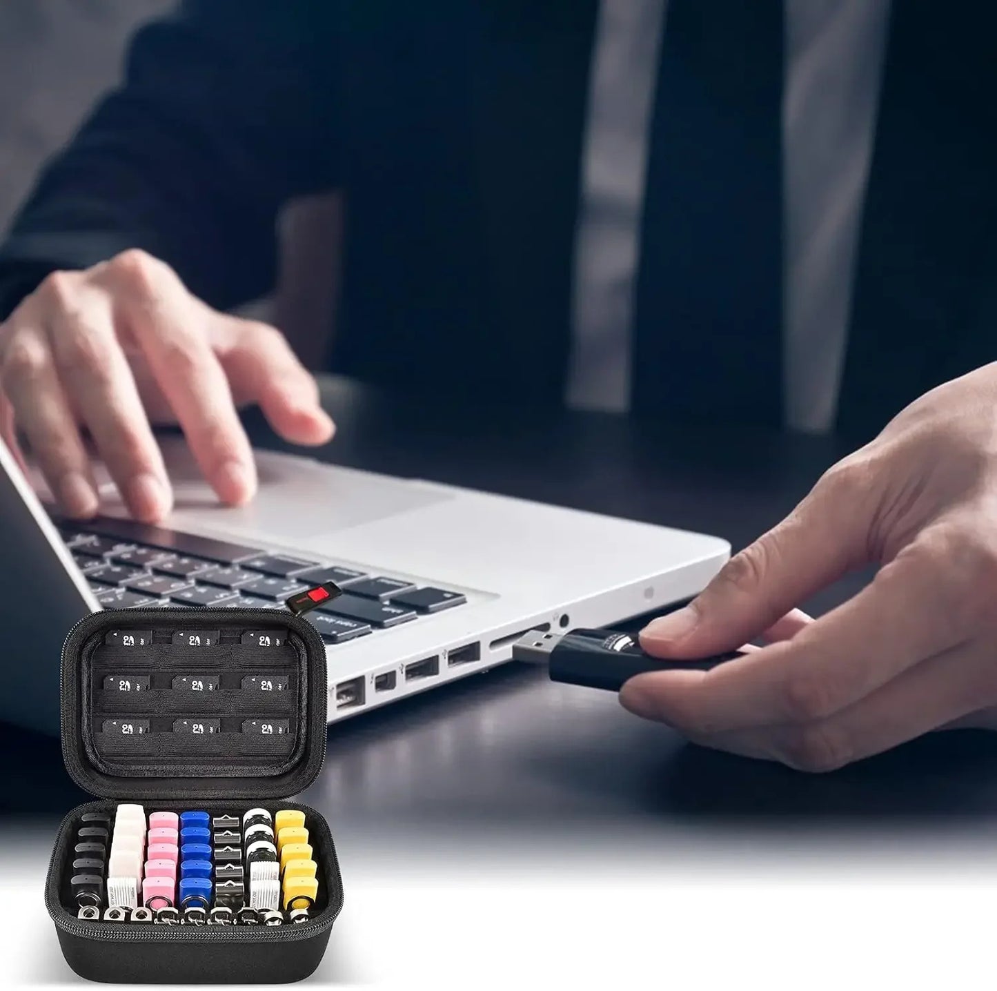 USB FLASH DRIVE HARD STORAGE CASE SD CARD